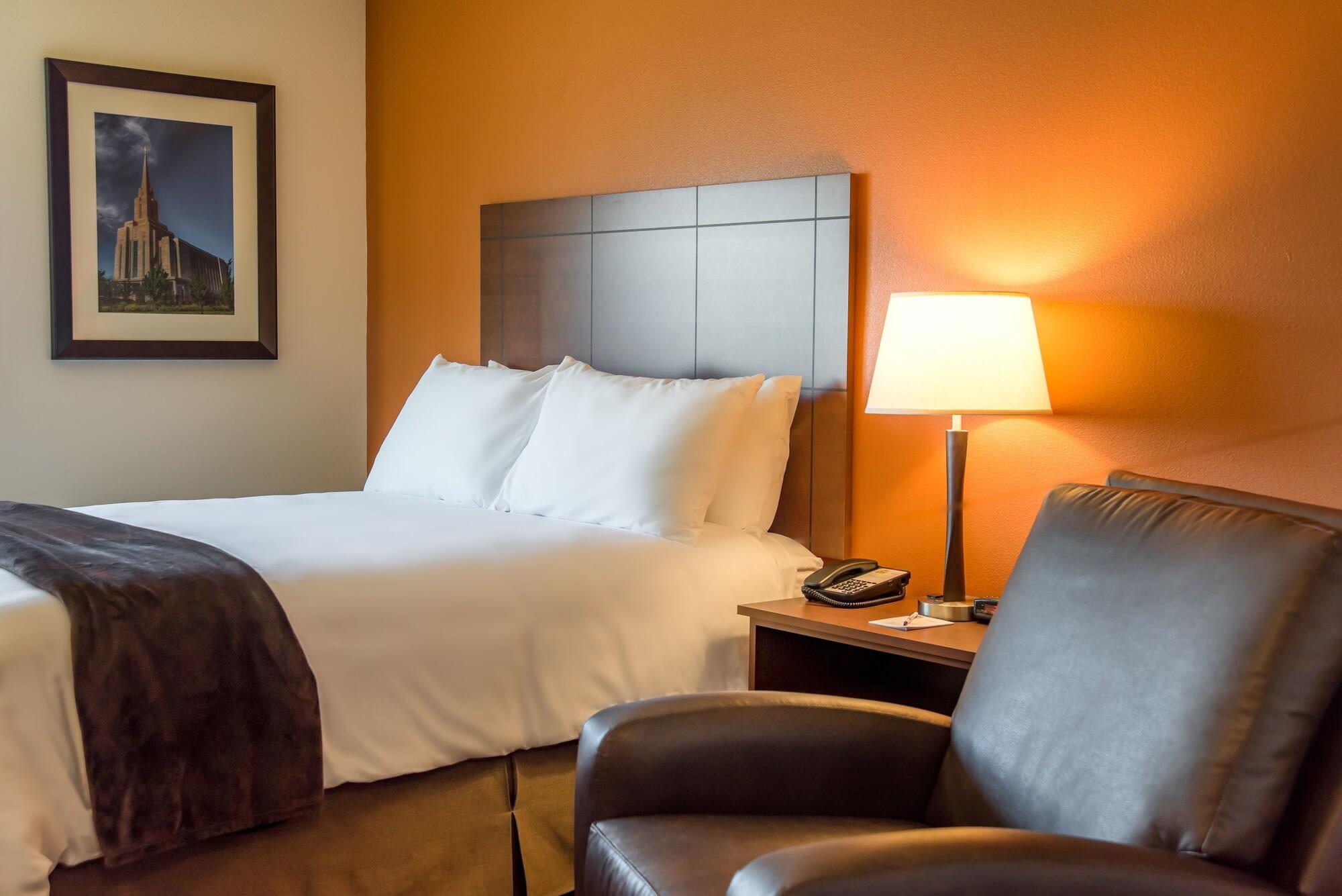My Place Hotel-Brookings, Sd Екстер'єр фото